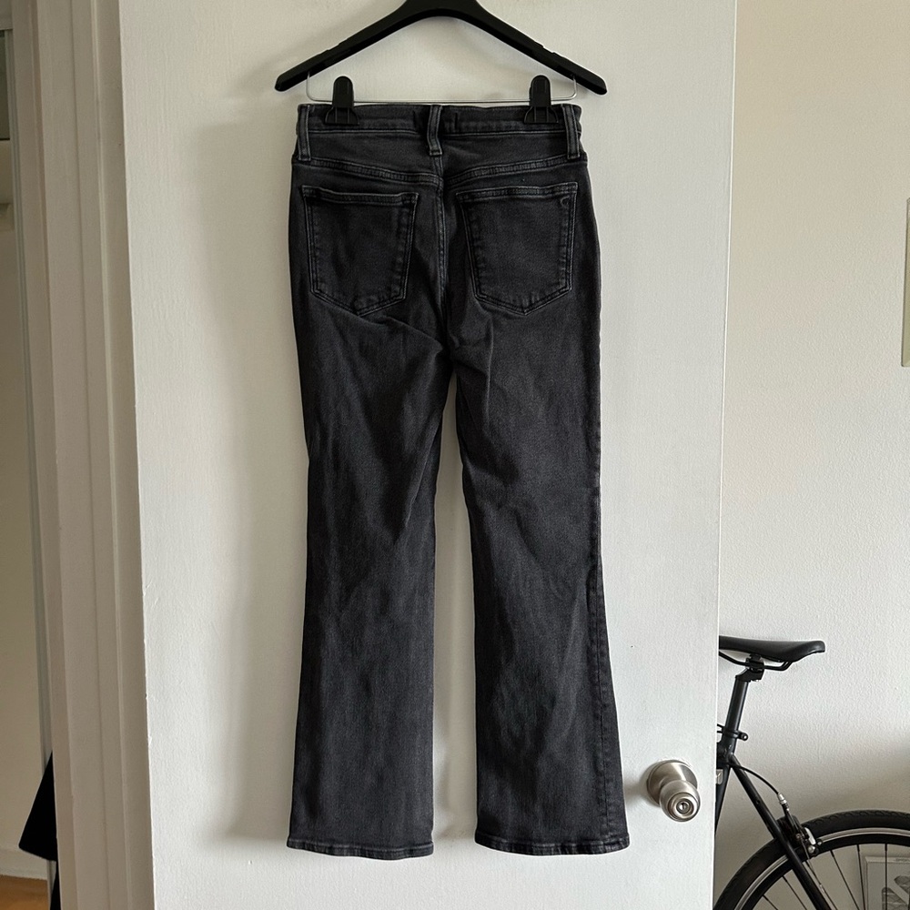 Madewell Washed Black Mid-Rise Kick Out Jeans size 26 EUC - Picture 3 of 6